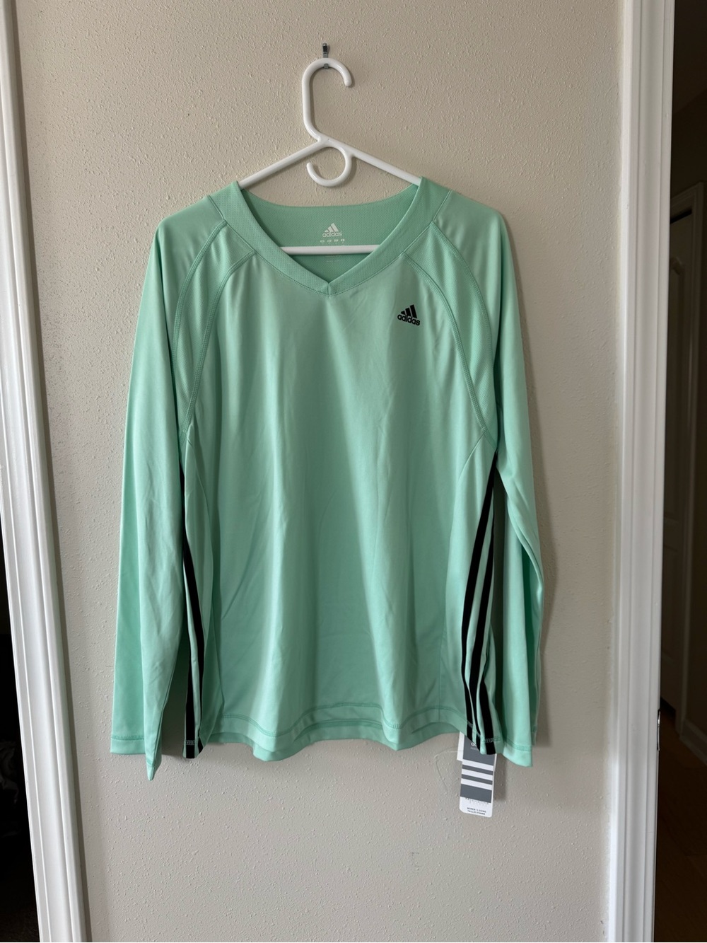 New Sz XL Adidas Women's Long-Sleeve Performance Top — Mint Green